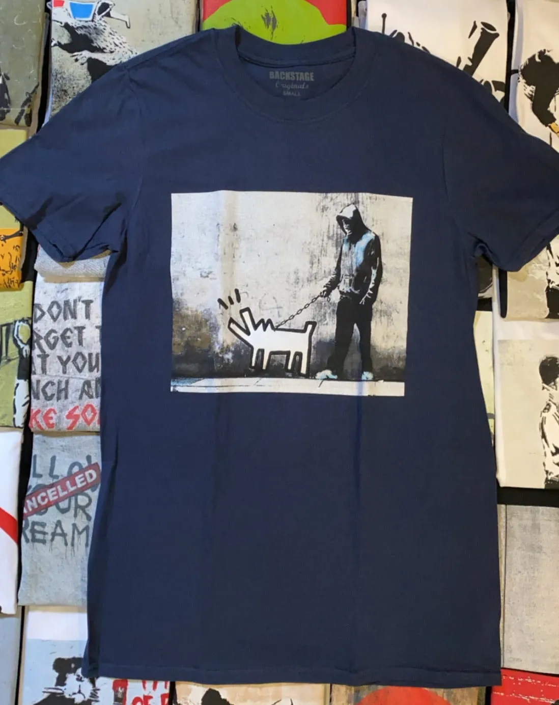 Banksy T-shirt - Dog Walker