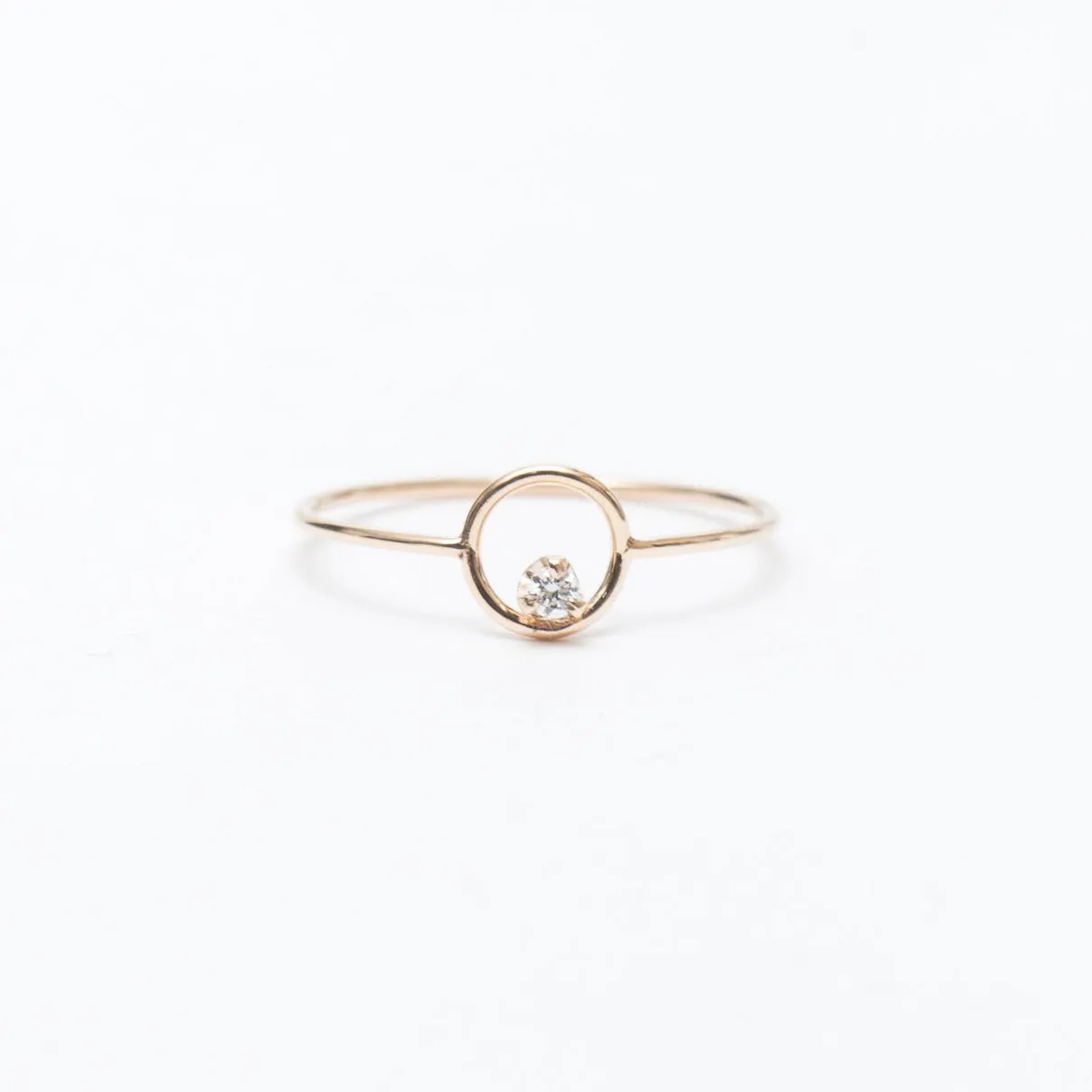 Circle Prong Diamond Ring