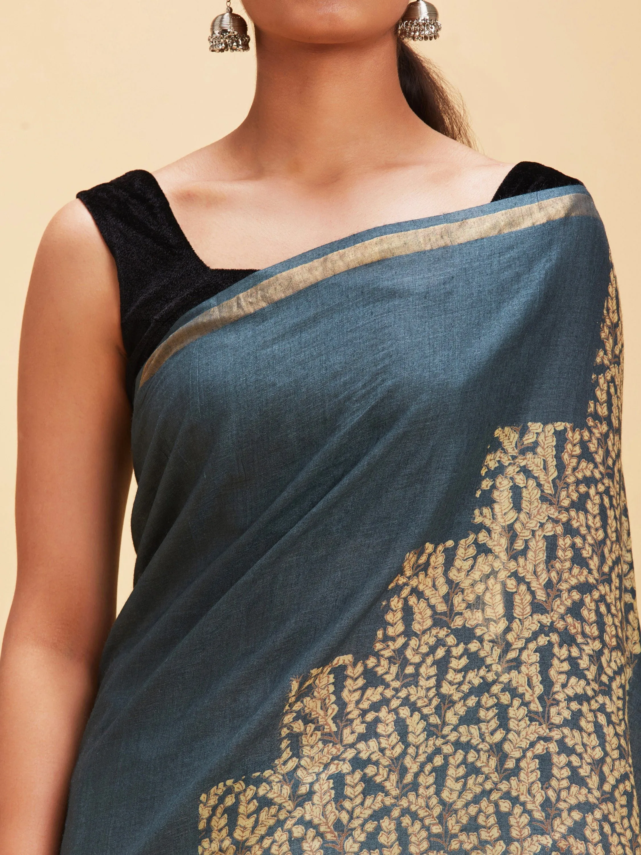 Dark Grey Tussar Silk Sari