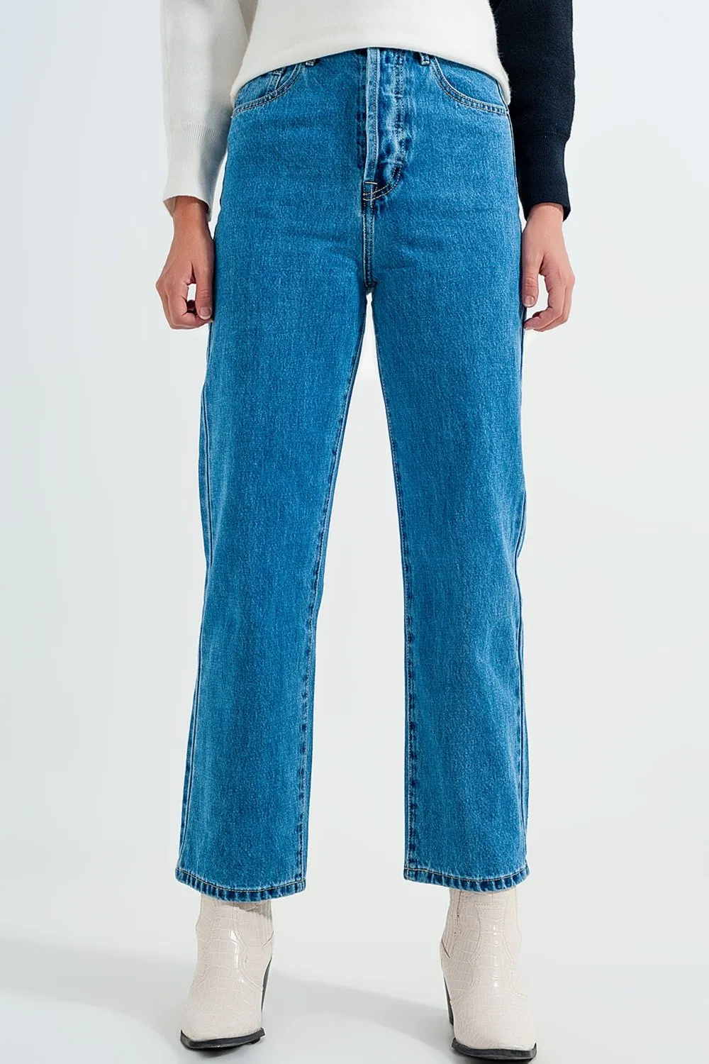 High Waisted Mom Jeans in Vintage Blue