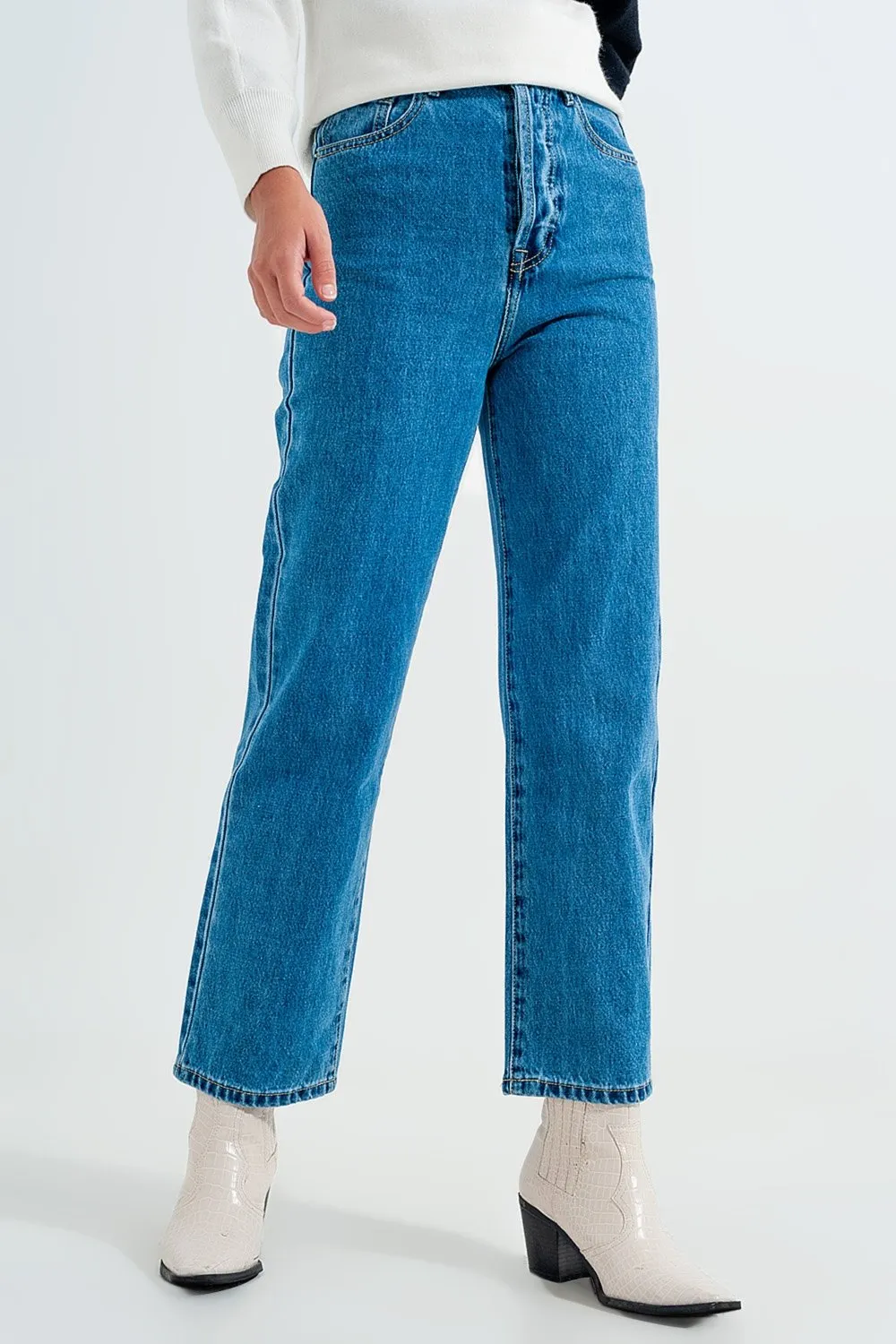 High Waisted Mom Jeans in Vintage Blue