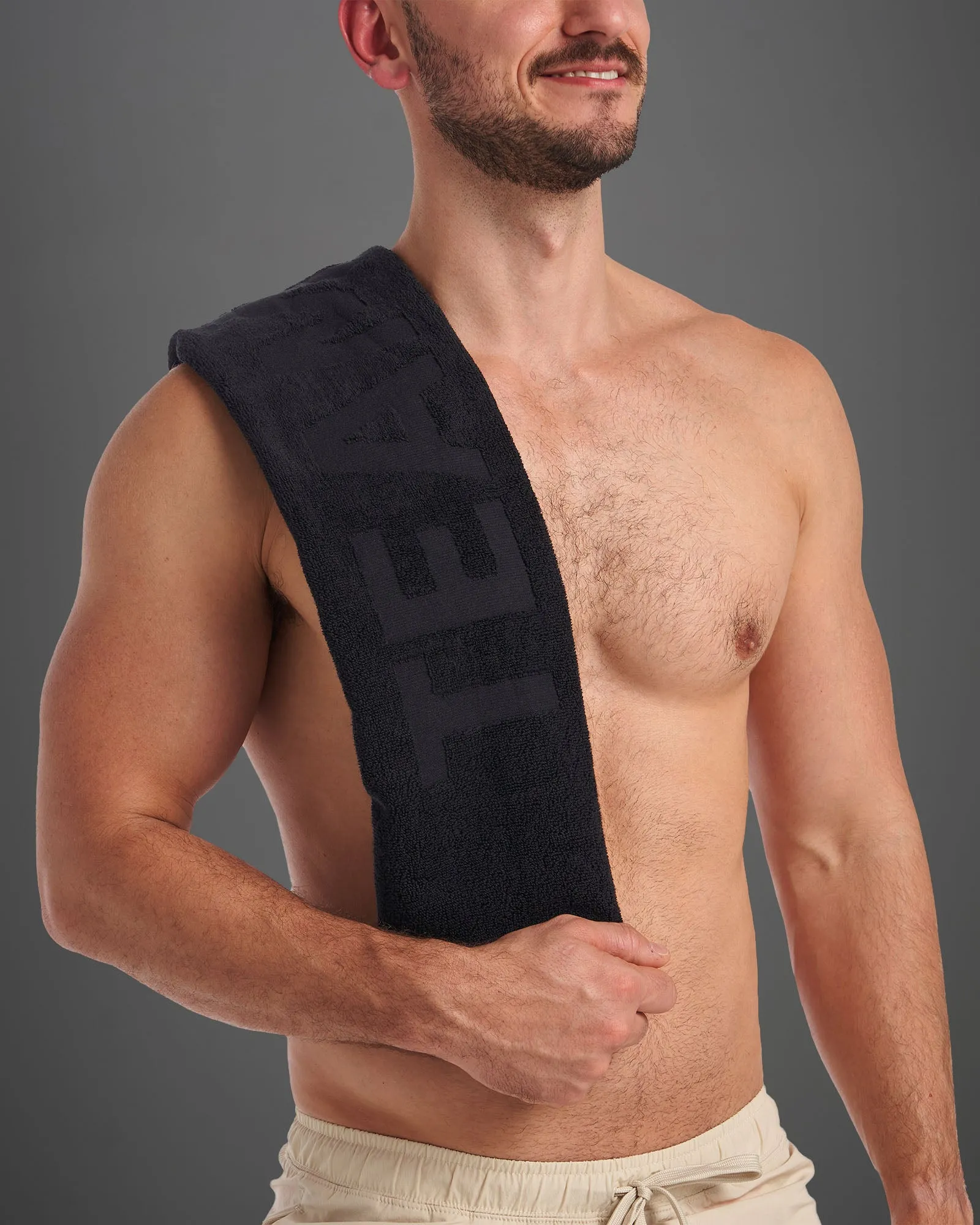 TEAMM8 Gym Towel - Black